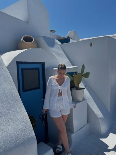 Thira, Santorini, Greece в июле — фото погоды (2026-07-12)