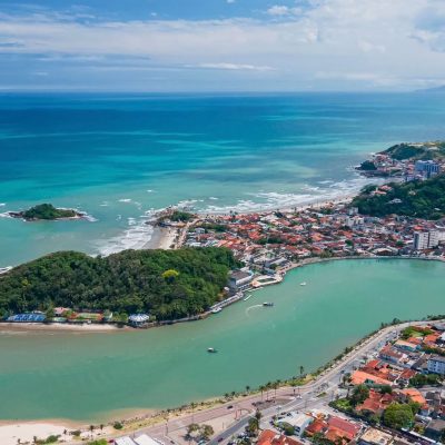 Praia dos Pescadores в феврале — фото погоды (2026-02-14)