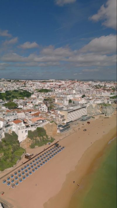 Praia dos Pescadores в марте — фото погоды (2026-03-14)