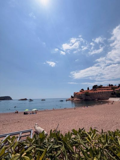Aman Sveti Stefan в мае — фото погоды (2026-05-26)