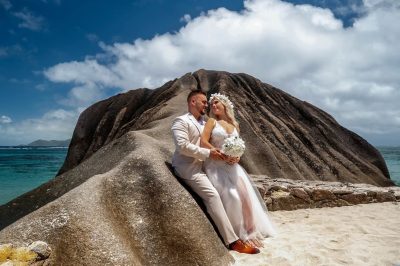 Anse Source D'argent, La Dique, Seychelles в сентябре — фото погоды (2025-09-27)