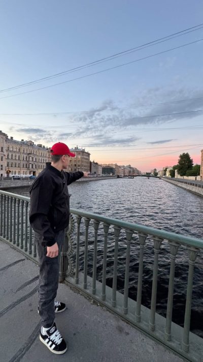 Азимут (гостиница, Санкт-Петербург) в июне — фото погоды (2026-06-14)