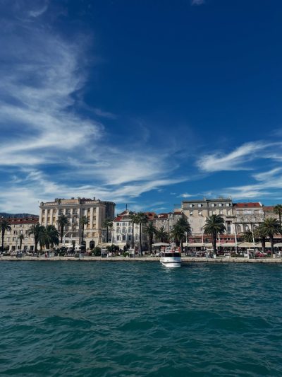 Riva Split Crotia в июле — фото погоды (2026-07-11)