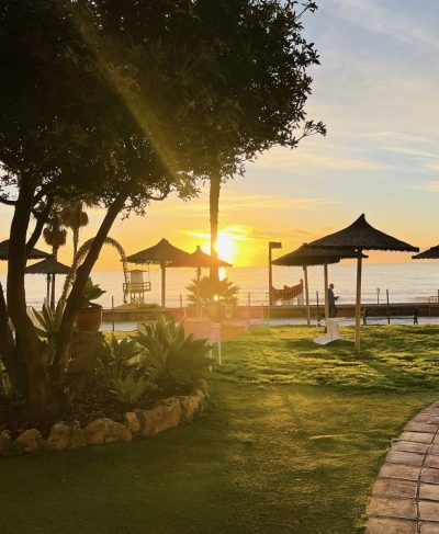 La Carihuela Beach в январе — фото погоды (2026-01-31)