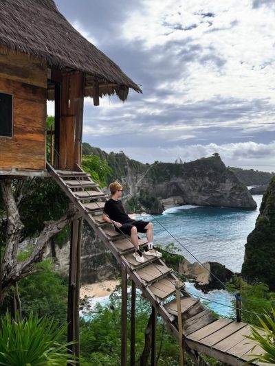 Rumah Pohon “Tree House” в апреле — фото погоды (2026-04-27)