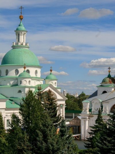 Спасо-Яковлевский монастырь в августе — фото погоды (2025-08-20)