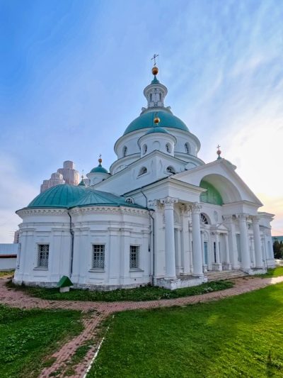 Спасо-Яковлевский монастырь в ноябре — фото погоды (2025-11-13)