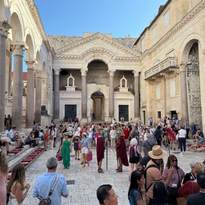 Dioklecijanova palača   Diocletian's Palace — фото погоды в сентябре (2025-09-26)