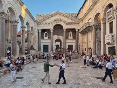Dioklecijanova palača   Diocletian's Palace — фото погоды в июне (2026-06-19)