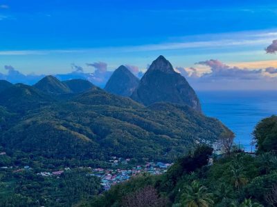 Pitons, St. Lucia, Caribbean в марте — фото погоды (2026-03-28)