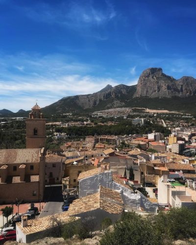 Polop, Alicante, Espanha — фото погоды в октябре (2024-10-30)