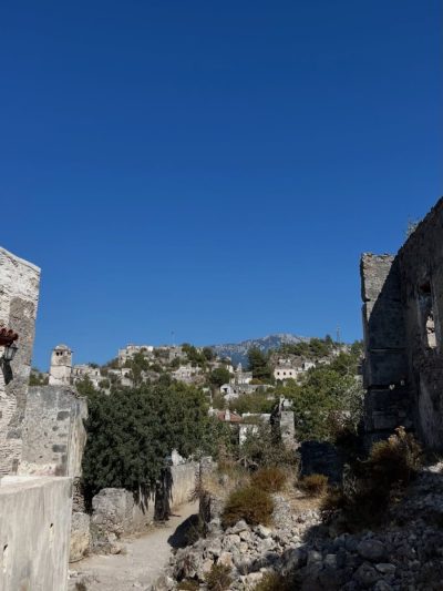 Kayaköy - Karmylassos Hayalet Kent в январе — фото погоды (2026-01-14)