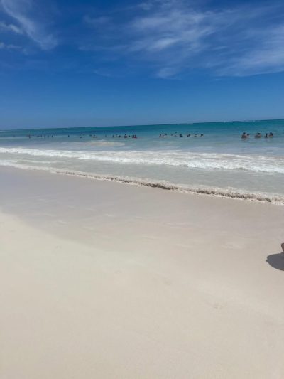 Caribe Deluxe Princess в апреле — фото погоды (2026-04-27)
