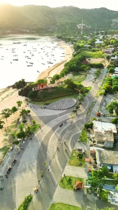 Pantai Kuta Mandalika, Lombok Tengah, Ntb в декабре — фото погоды (2025-12-22)