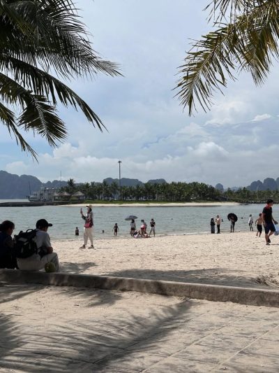 Hạ Long Bay - Vịnh Hạ Long в июле — фото погоды (2026-07-15)