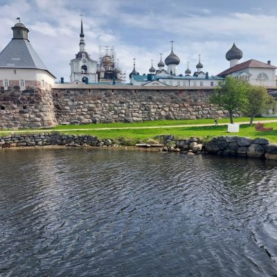 Соловецкий музей заповедник, Solovki state museum-reserve в июне — фото погоды (2025-06-05)
