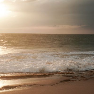 Kosgoda Beach в декабре — фото погоды (2025-12-17)