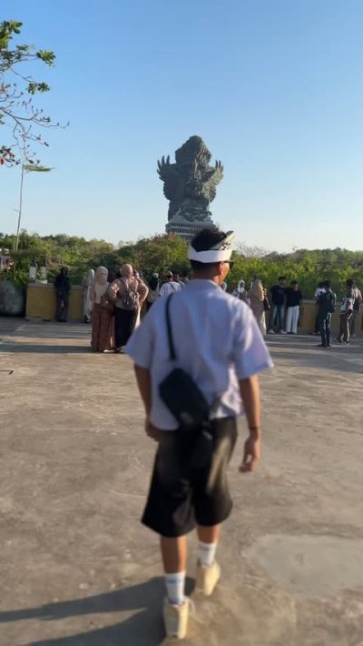 Garuda Wisnu Kencana (GWK), Denpasar Bali в сентябре — фото погоды (2025-09-25)