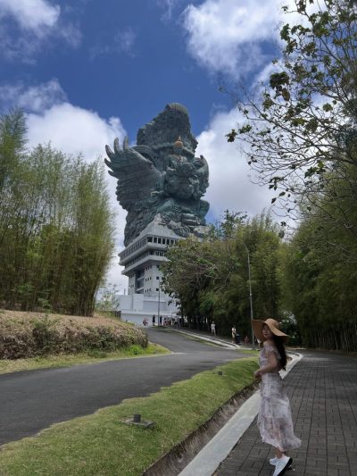 Garuda Wisnu Kencana (GWK), Denpasar Bali в октябре — фото погоды (2025-10-11)