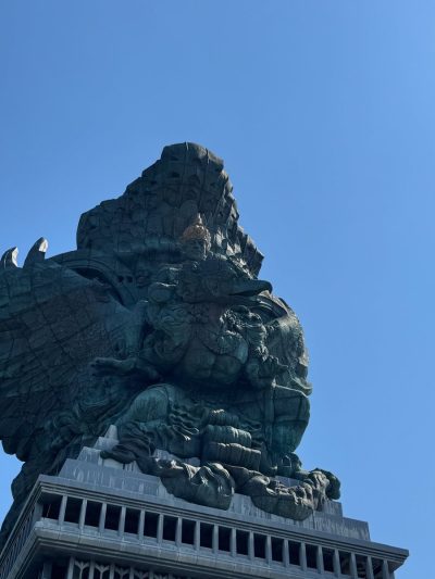 Garuda Wisnu Kencana (GWK), Denpasar Bali в октябре — фото погоды (2025-10-12)