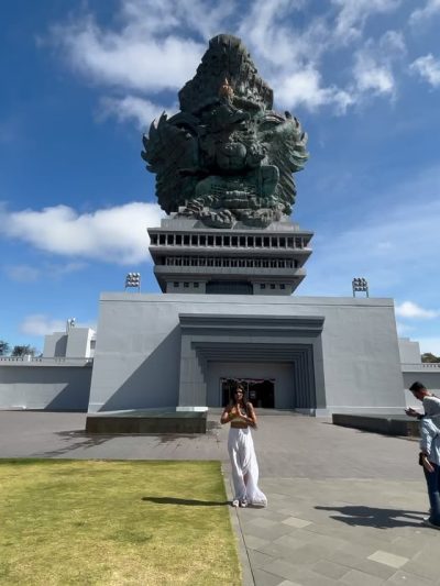 Garuda Wisnu Kencana (GWK), Denpasar Bali в ноябре — фото погоды (2025-11-27)