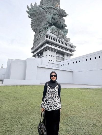 Garuda Wisnu Kencana (GWK), Denpasar Bali в феврале — фото погоды (2026-02-21)