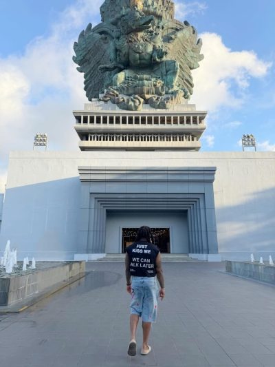 Garuda Wisnu Kencana (GWK), Denpasar Bali в июне — фото погоды (2026-06-01)