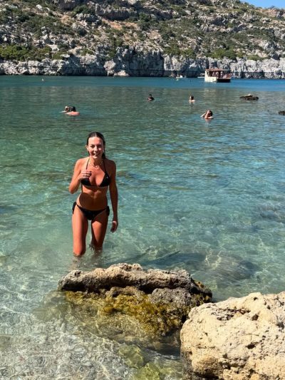 Antony Quin Beach в августе — фото погоды (2025-08-25)