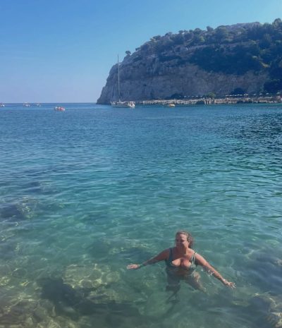Antony Quin Beach в октябре — фото погоды (2025-10-31)