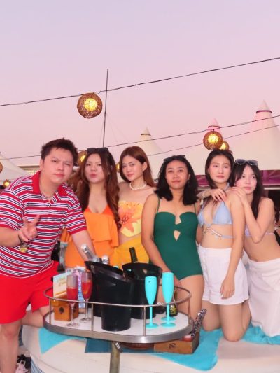 Finn's Beach Club в июле — фото погоды (2026-07-07)
