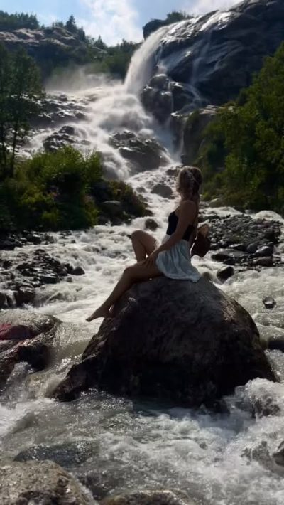 Домбай, Алибекские Водопады в августе — фото погоды (2025-08-07)