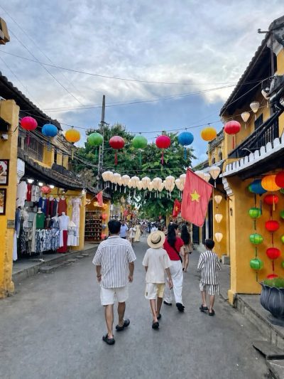 Old Town Hoi An в июне — фото погоды (2026-06-27)
