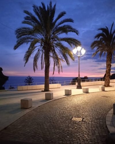 Ventimiglia, Italia в июле — фото погоды (2026-07-11)