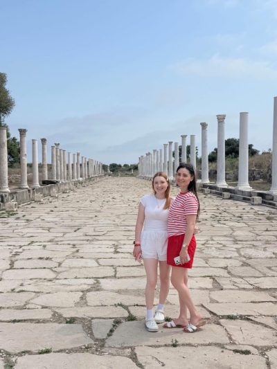 Side Antik Tiyatro в июне — фото погоды (2026-06-09)