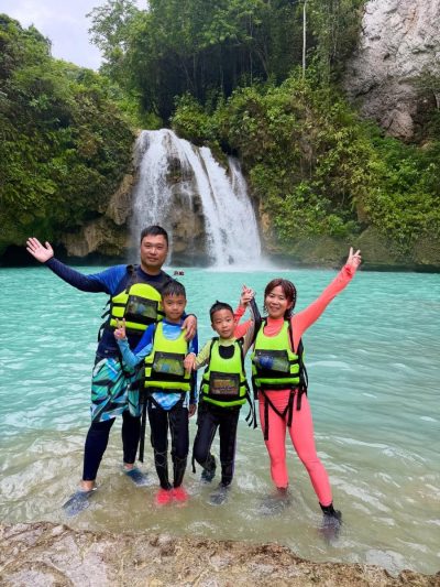 Kawasan Falls в сентябре — фото погоды (2025-09-23)
