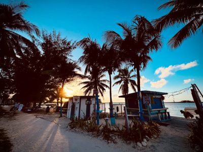 Junkanoo Beach, Nassau, Bahamas в июле — фото погоды (2026-07-06)
