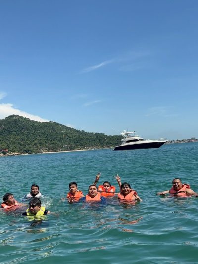 Puerto Marqués, Guerrero в октябре — фото погоды (2025-10-03)