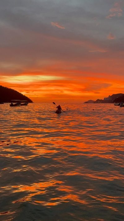 Puerto Marqués, Guerrero в октябре — фото погоды (2025-10-19)
