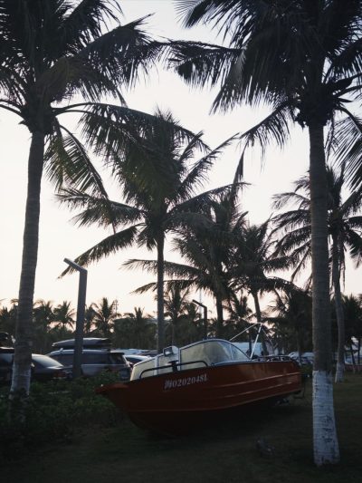 假日海滩 Holiday Beach Haikou Hainan в январе — фото погоды (2026-01-19)