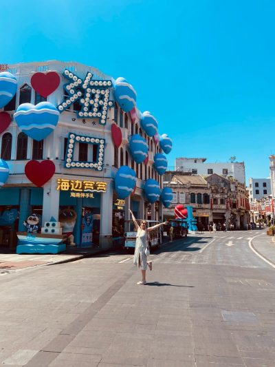 假日海滩 Holiday Beach Haikou Hainan в мае — фото погоды (2026-05-26)