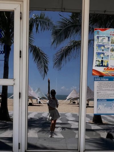 假日海滩 Holiday Beach Haikou Hainan в июне — фото погоды (2026-06-07)