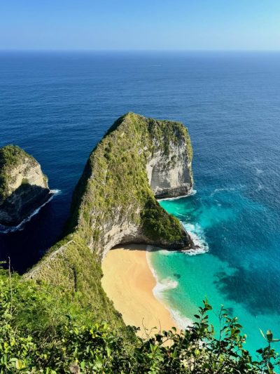 Kelingking Beach Nusa Penida в июле — фото погоды (2026-07-17)