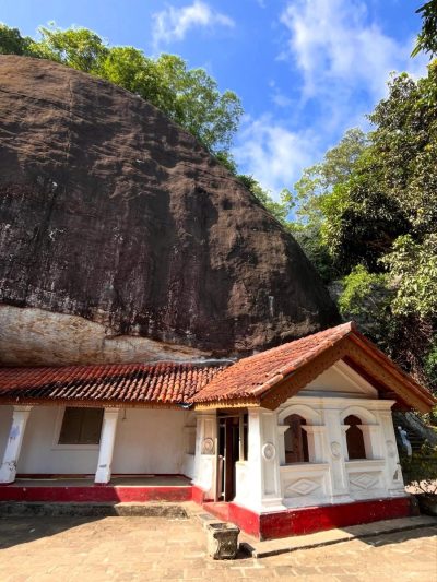 Mulkirigala Rock Temple в декабре — фото погоды (2025-12-30)