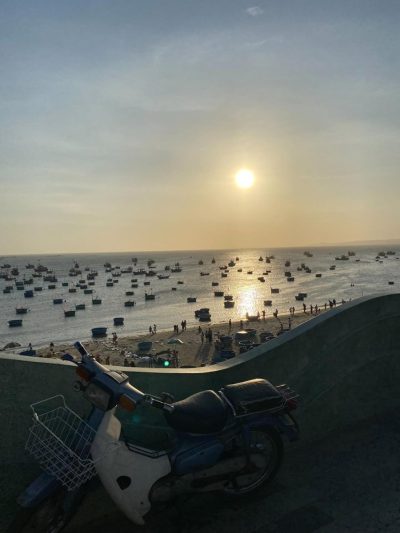 Làng Chài Mũi Né в марте — фото погоды (2026-03-15)