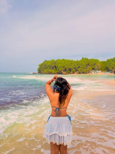 Hirikatiya Beach в июне — фото погоды (2026-06-13)