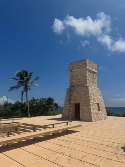 Tulum México Ruinas Mayas в апреле — фото погоды (2026-04-04)