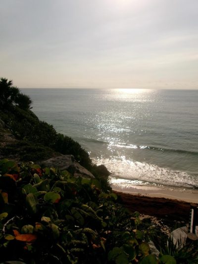 Tulum México Ruinas Mayas в апреле — фото погоды (2026-04-08)