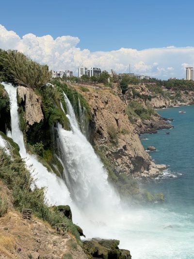 Düden Waterfalls в июне — фото погоды (2026-06-20)