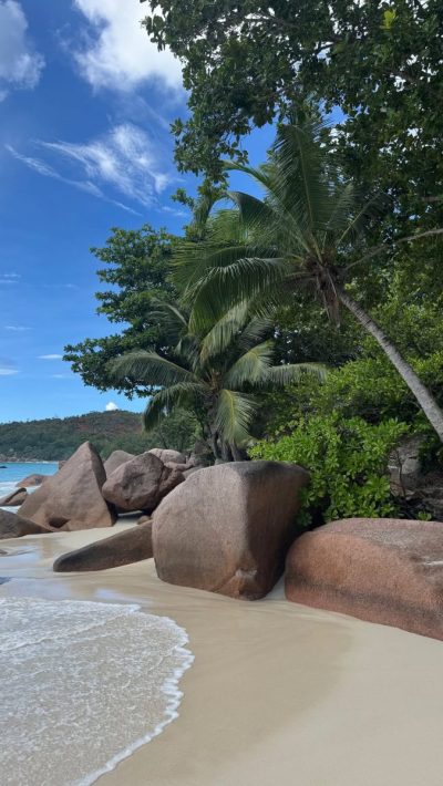 Anse Lazio Beach, Praslin Island в мае — фото погоды (2026-05-22)