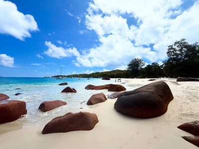 Anse Lazio Beach, Praslin Island в июле — фото погоды (2026-07-08)